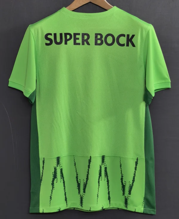 2024-25 Sporting Lisboa Third Kit: A Fan's Honest Take