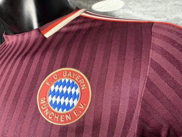 Bayern Munich 2025-26 Red Trefoil Retro Matchday Fan Jersey