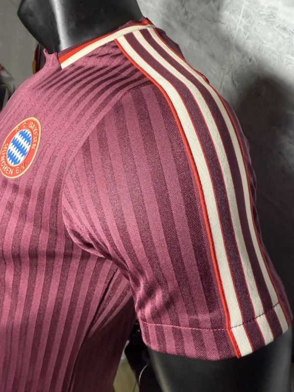 Bayern Munich 2025-26 Red Trefoil Retro Matchday Fan Jersey