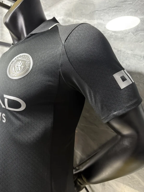 2025-26 Man City Away Black: The Dark Horse of Matchday Fan Jersey