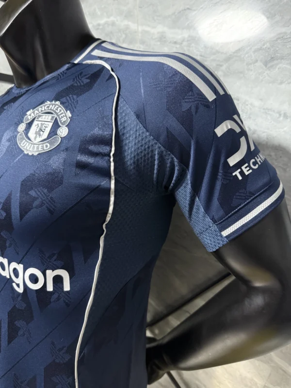 2025-26 Manchester United Blue Special Edition Thai Quality Football Kit