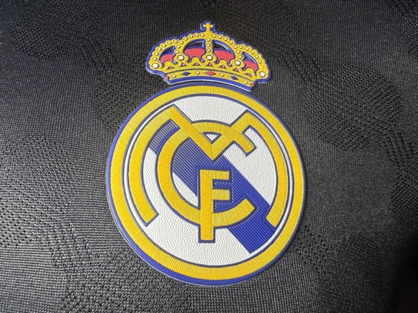 Real Madrid Third Black 2025/26 – The Shadow Elite Fan Jersey